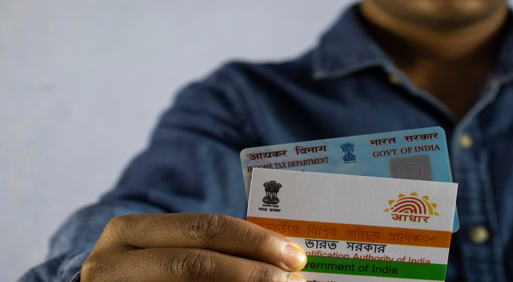 How to Apply For A Rs. 3 Lakh Loan On Aadhaar Card?