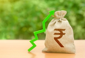 8th Pay Commission 2026: Expected Fitment Factor &amp; Salary Hike