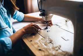 21 Low-Cost Business Ideas with High Profit Returns (2026)