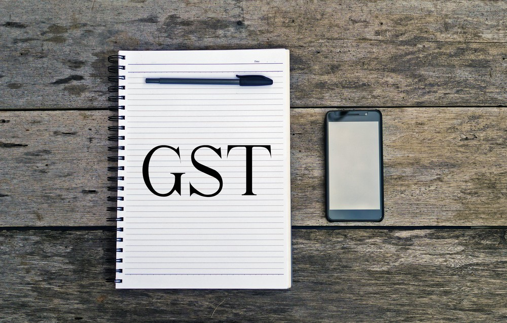 GST on Mobile Phones in India: Rate, Calculation, HSN Code &amp; ITC Rules
