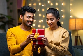Plan Your Valentine's Day 2026 Without Financial Burden Using a Personal Loan